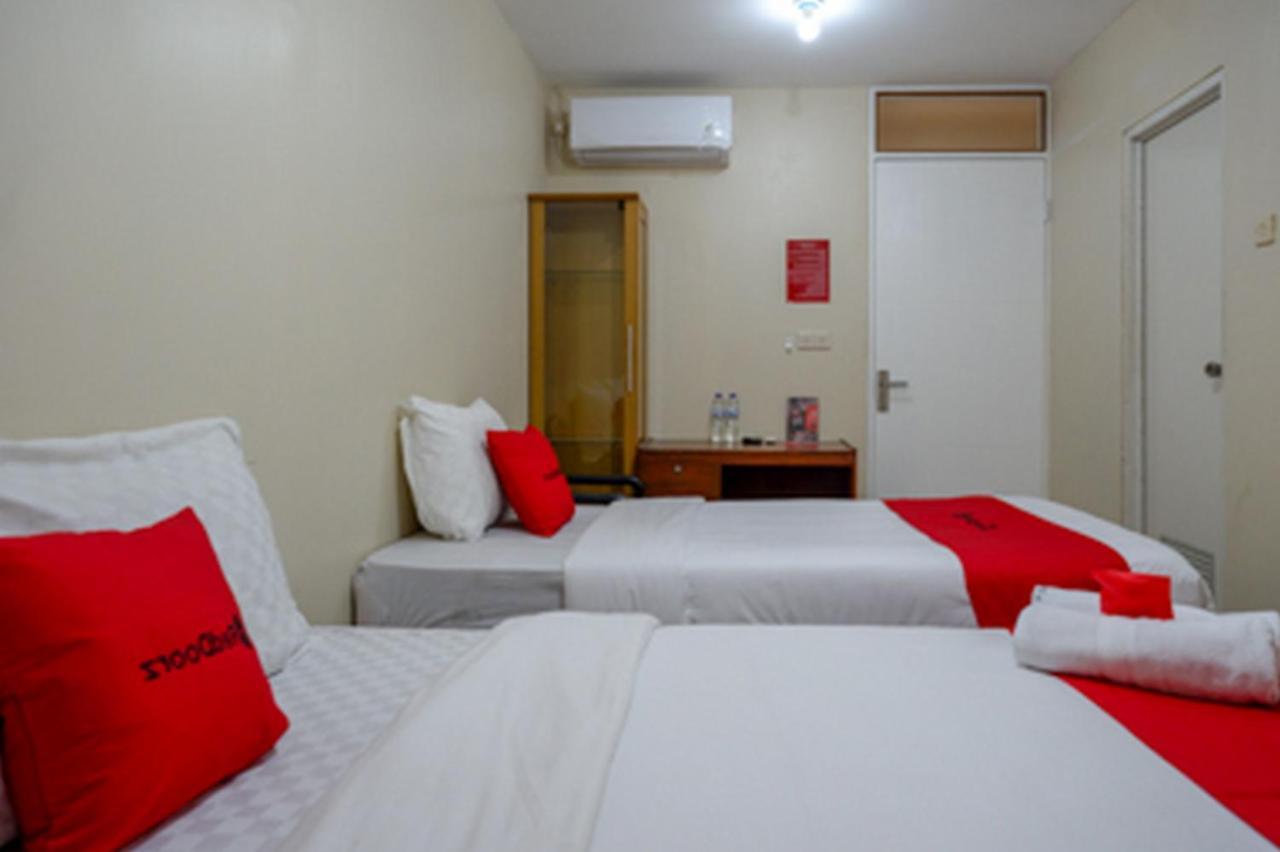 Reddoorz Near Rsud Kudus Hotel Kültér fotó