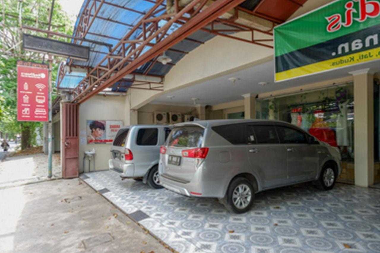 Reddoorz Near Rsud Kudus Hotel Kültér fotó